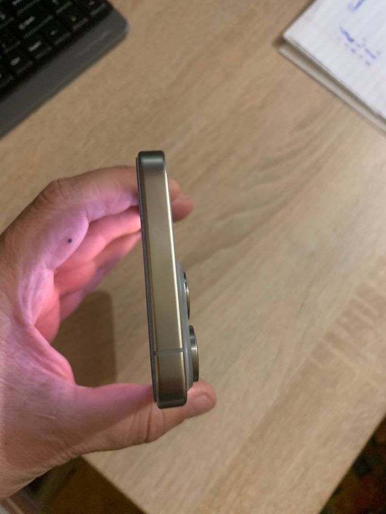 Iphone 15 pro max 256gb R sim