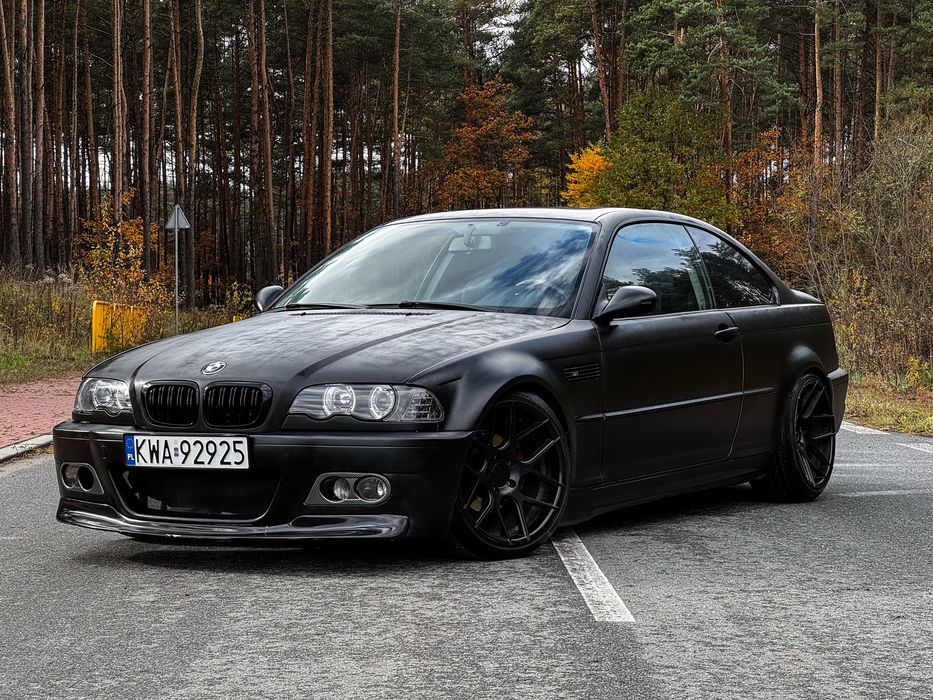 BMW E46 323i coupe drift