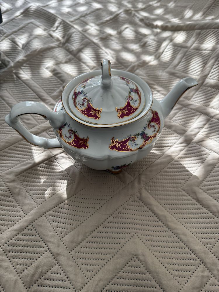 Porcelana fina nova