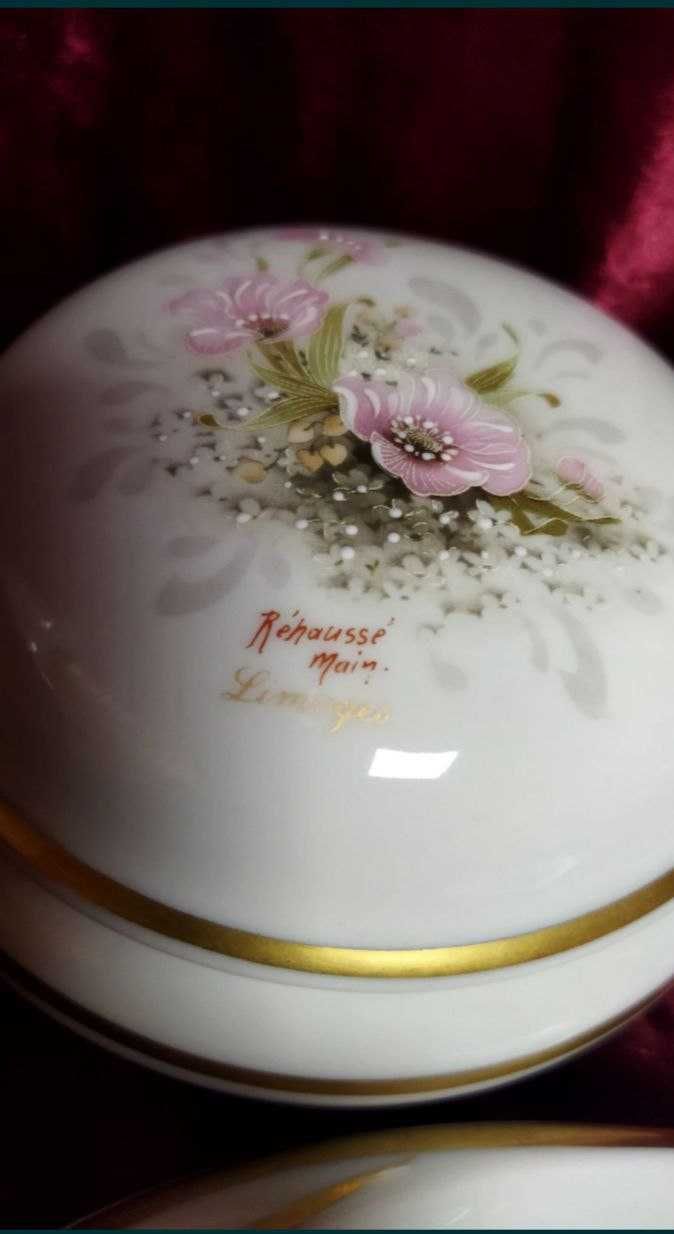 Набор для умывания винтаж фарфор
Limoges
Rehausse main Jilis
