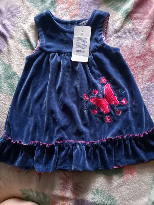 Nowa sukieneczka welurowa