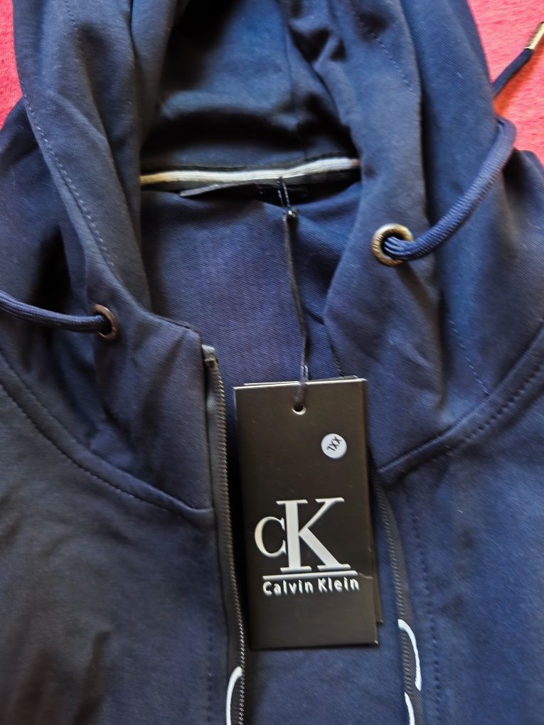 Dresy Calvin Klein