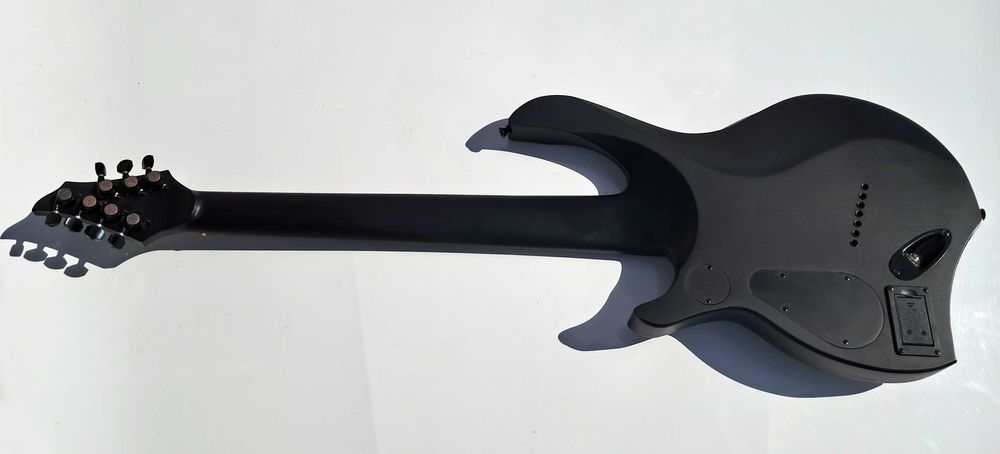 Електрогітара 7 струн мультімензура наскрізний гриф EMG