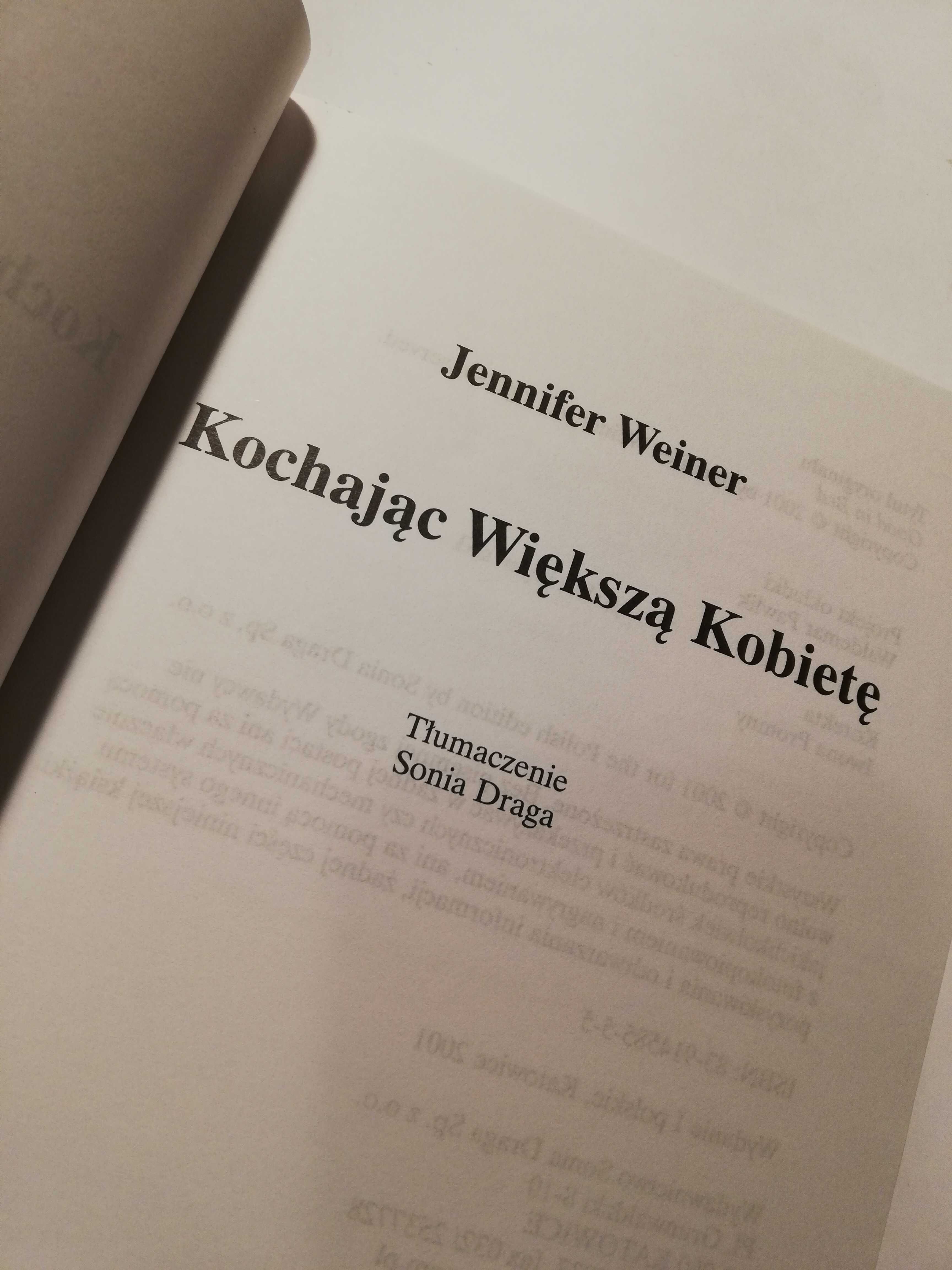 Kochając większą kobietę Jennifer Weiner książka