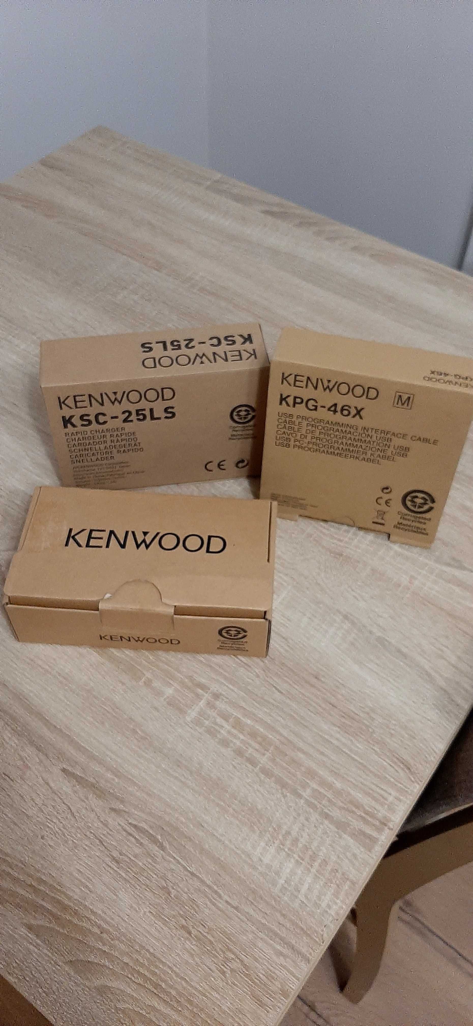 Radiotelefon Kenwood NX-3200 plus ładowarka, nowy
