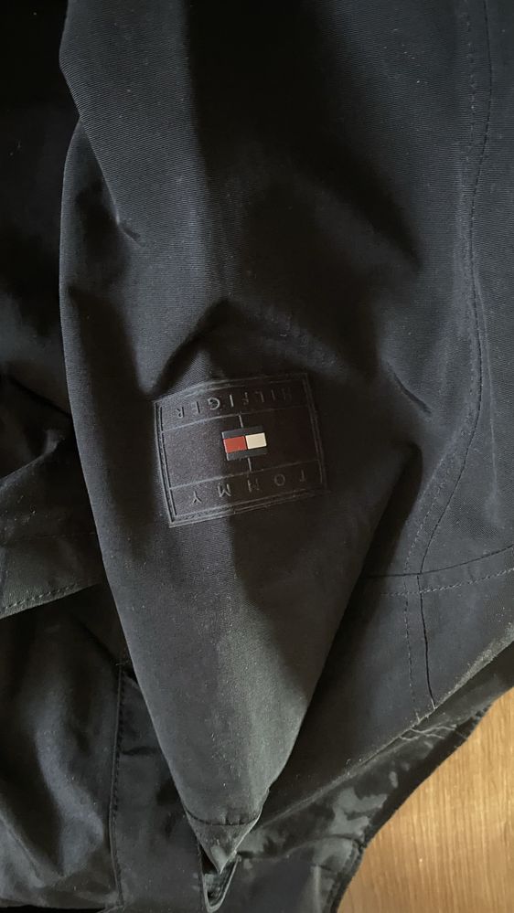 Чоловіча куртка вітровка tommy hilfiger