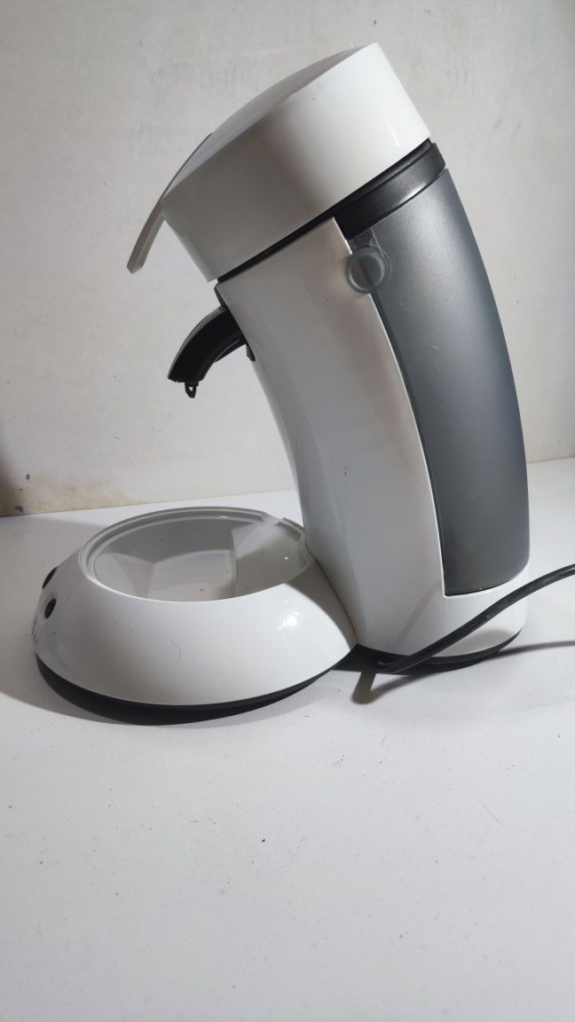 Продам кофеварки TCHIBO CAFISSIMO и Pfilips Senseo
