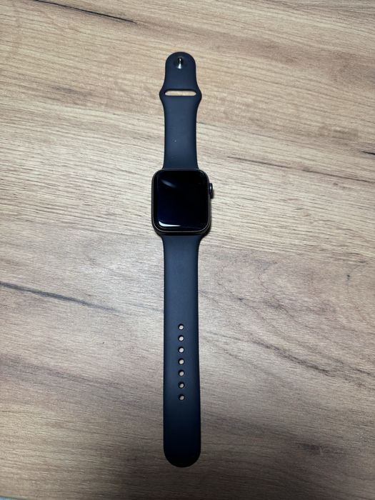 Годинник Apple Watch SE GPS 44mm
