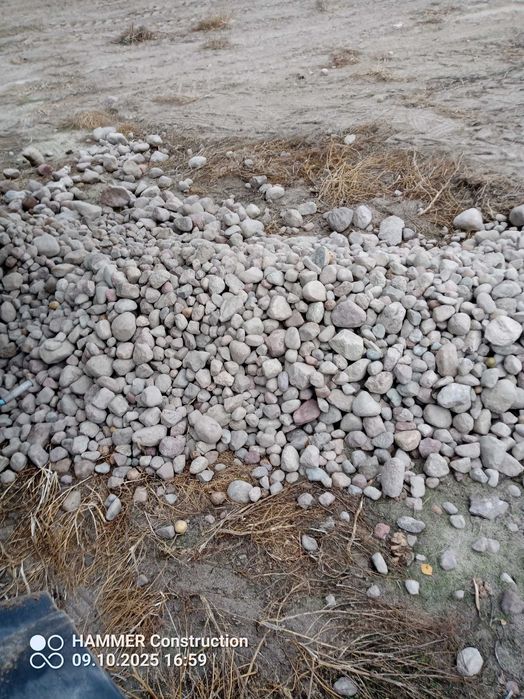 Kamień polny po kombajnie