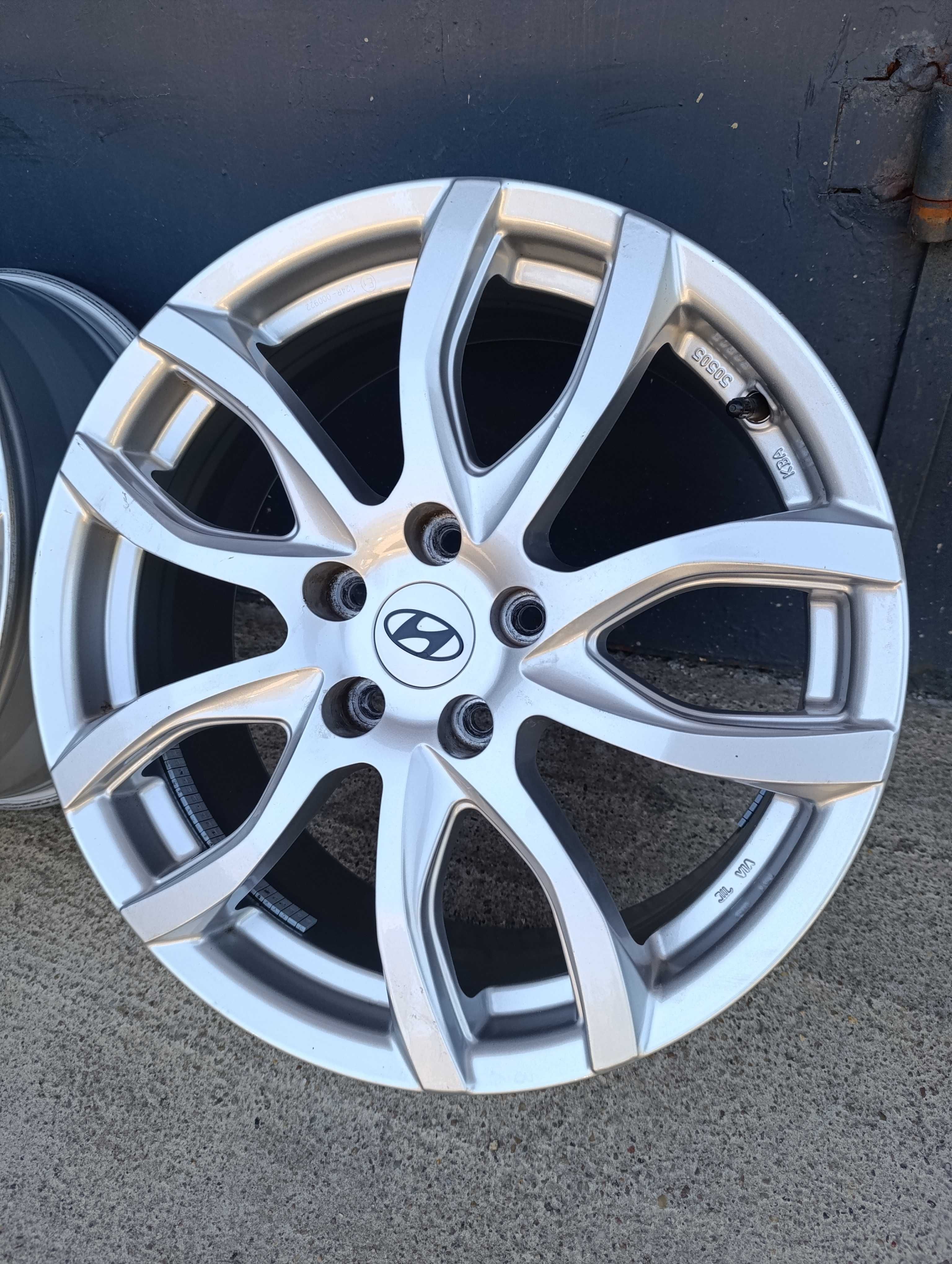 Felgi 18" Hyundai ix35 Tucson Kia Sportage 5x114,3 7,5J ET49 KH227518