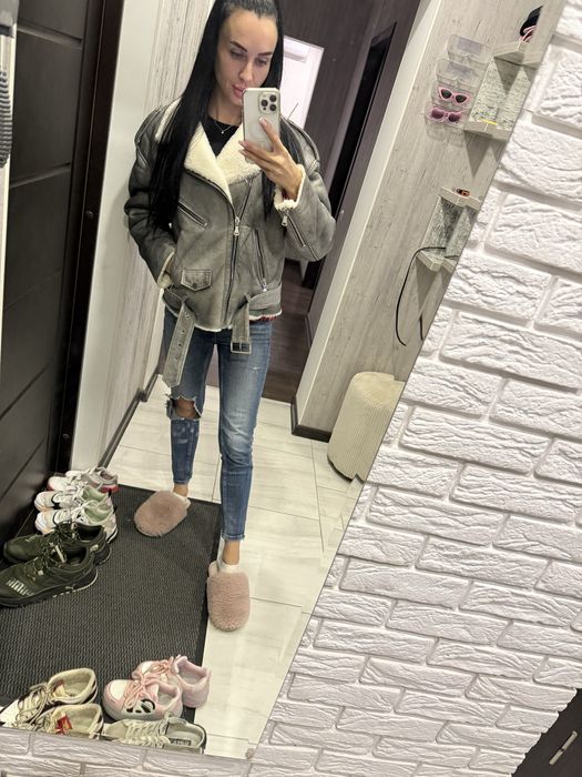 Натуральна дублянка з овчини .