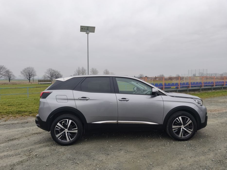 Peugeot 3008 1.2 Ben Kamera pół Skóra  Ambiente  Tempomat Navi