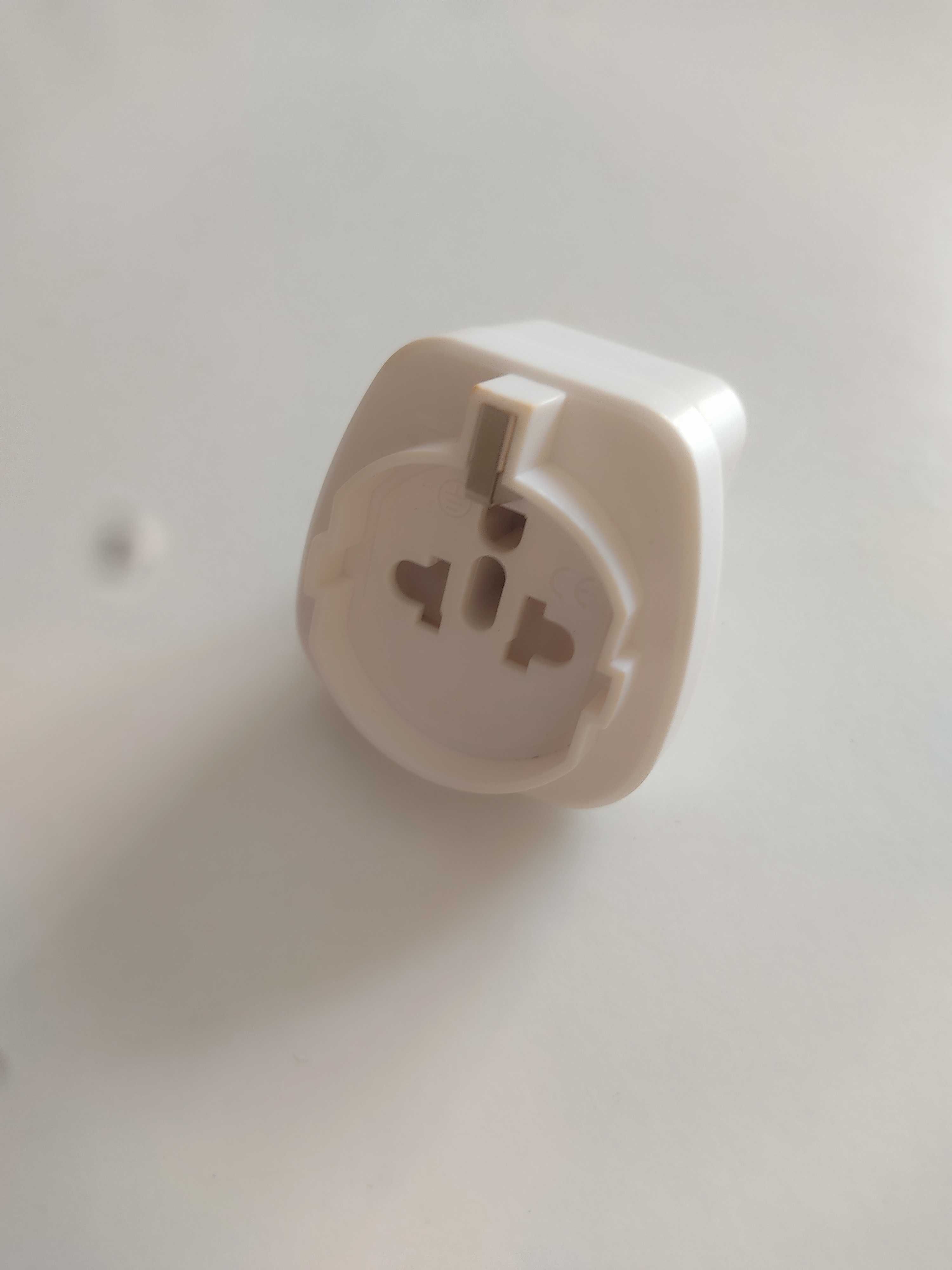 Plug Adapter Type J