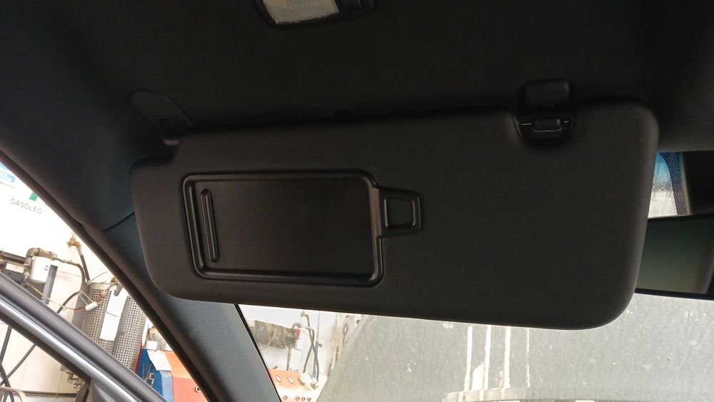 Pála de sol esquerda HYUNDAI i30 Fastback (PDE)