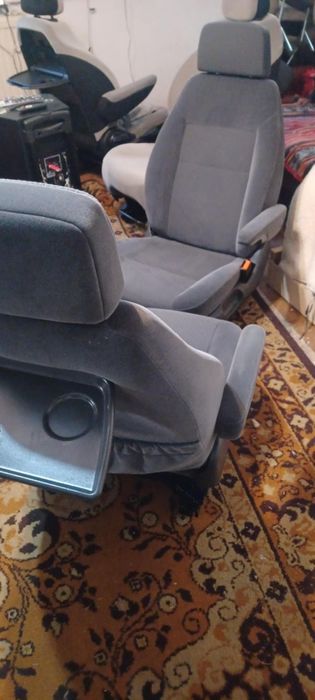 Fotele obrotowe do Kampera Busa Vana stan idealny
