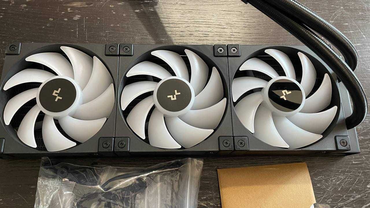 Система водяного охолодження DeepCool LP360 ARGB Black