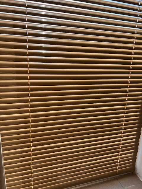 Żaluzja aluminiowa pozioma 25mm  szerokość 740mm x wysokość 1780mm