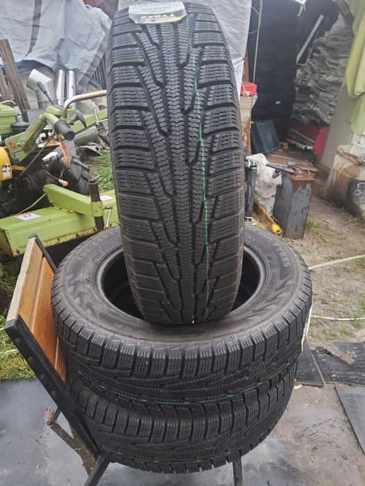 Покрышка NOKIAN NORDMAN RS2 185/65 R15 92R XL M+S новая зима