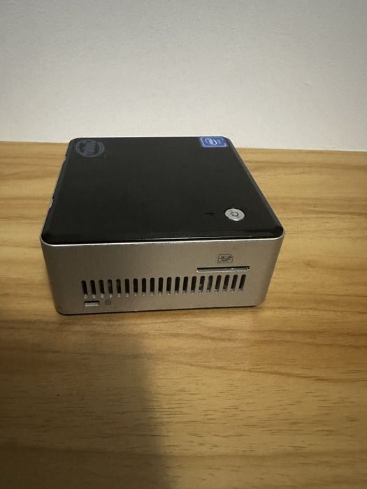 Компьютер Intel Nuc 5 Celeron N3050 8/150 Gb