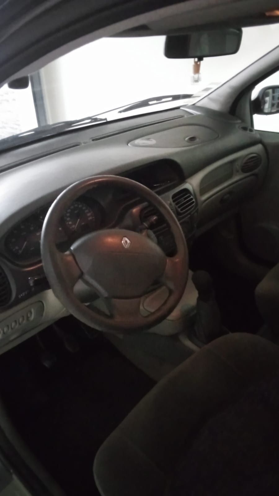 Vendo Renault Scenic 1.9 dci