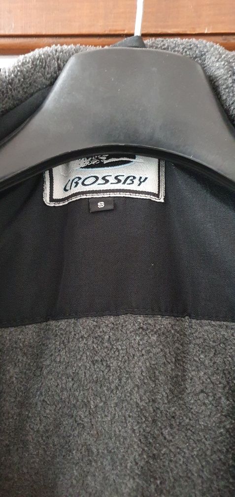Kispo CROSSBY com capuz