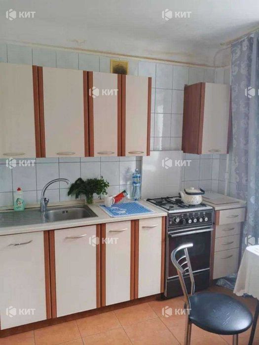 1к. 41м2 Одеська (Одесская, Салют, ул. Фонвизина 17) 130299