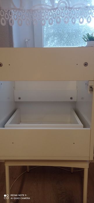 Szafka umywalkowa podwieszana
