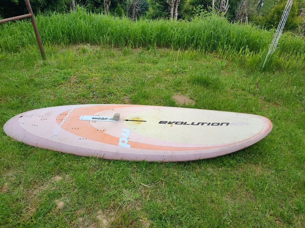 RRD Evolution M deska windsurfing 155L
