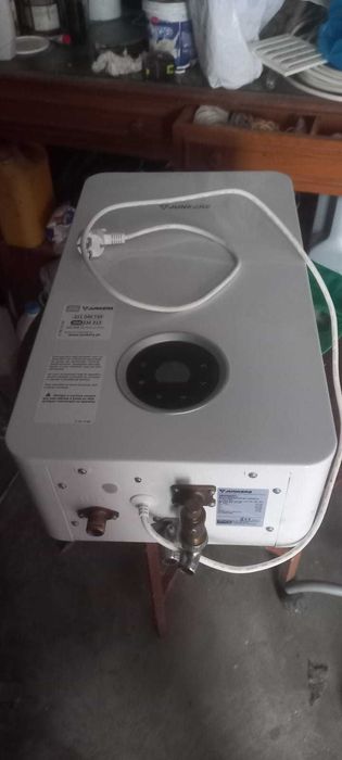 VENDO Esquentador Estanque Junkers