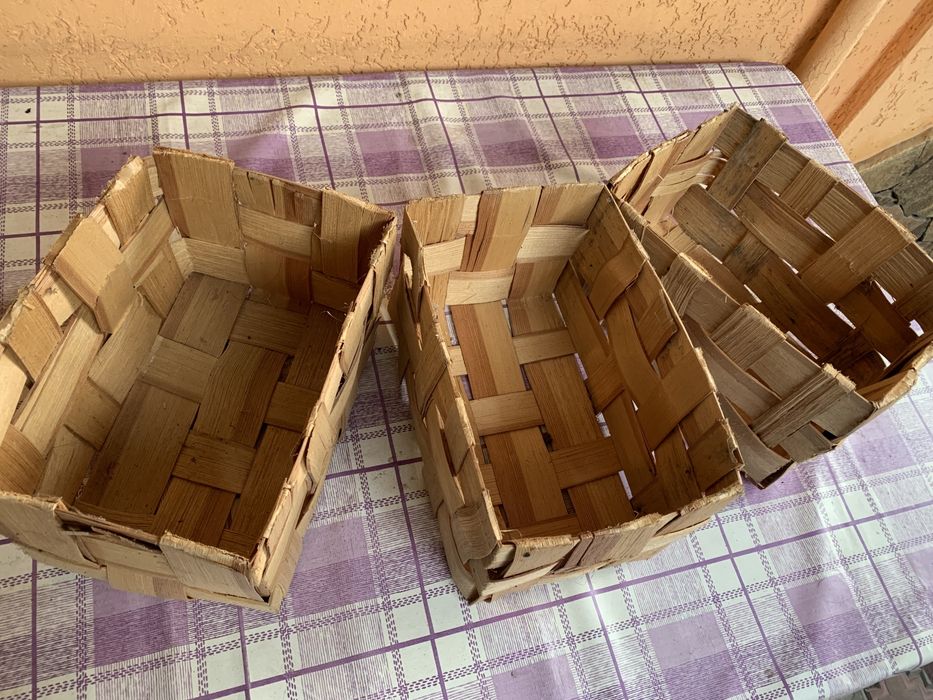 Кошики (корзинки) матеріал - сосна, для полуниці, лохини