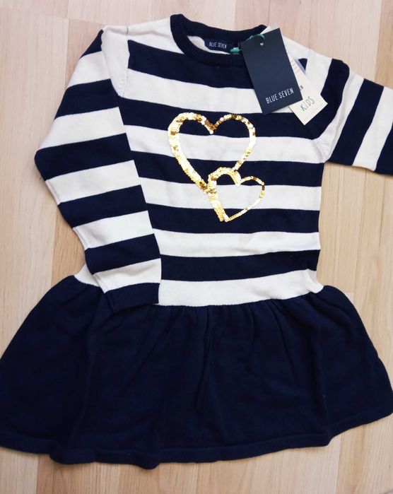 Nowa sweterkowa sukienka w paski marki Blue Seven rozmiar 98 cm