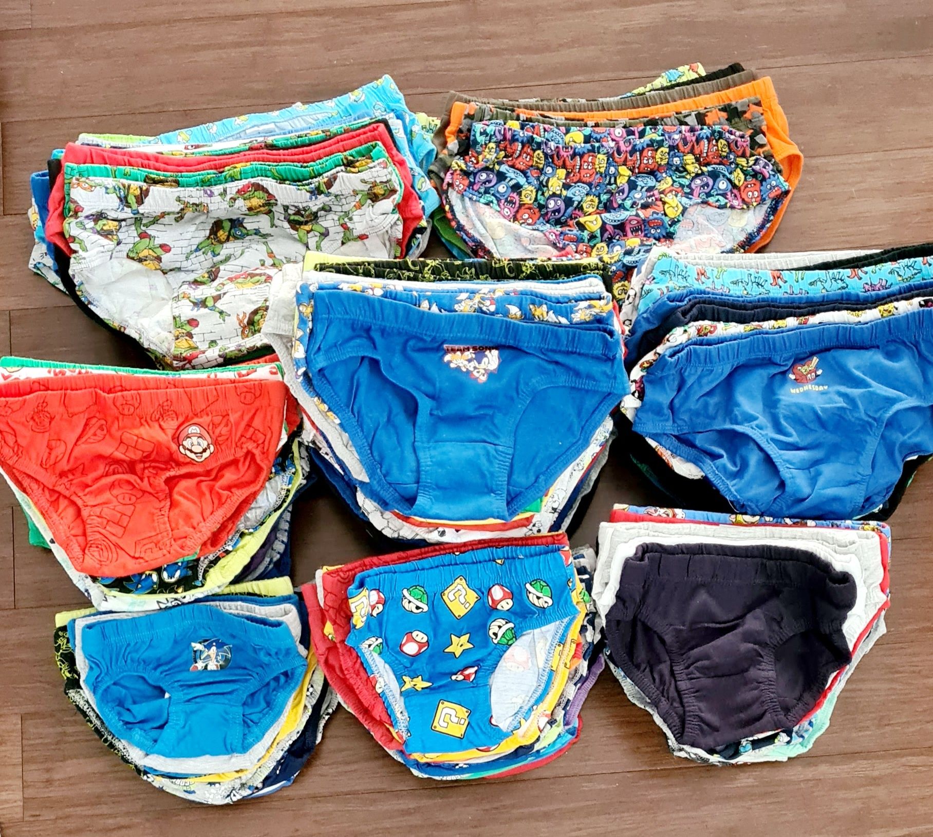 Zestaw 10sztuk slipki chłopięce 98-158