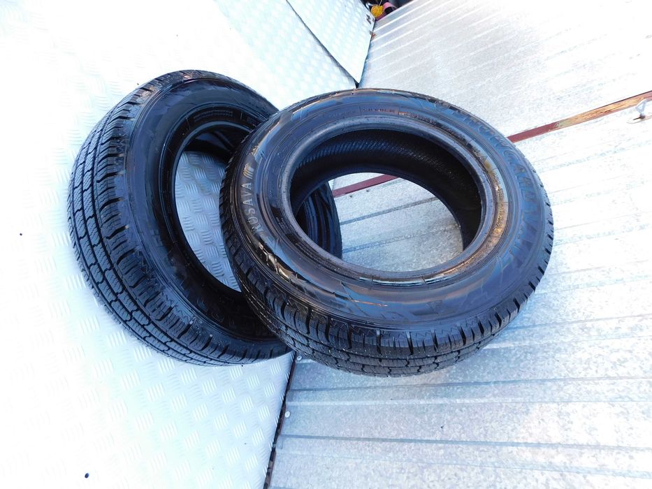 Opony zimowe 225/65 R16C komplet 2 szt SNOWGARD ROSAVA 23r JAK NOWE