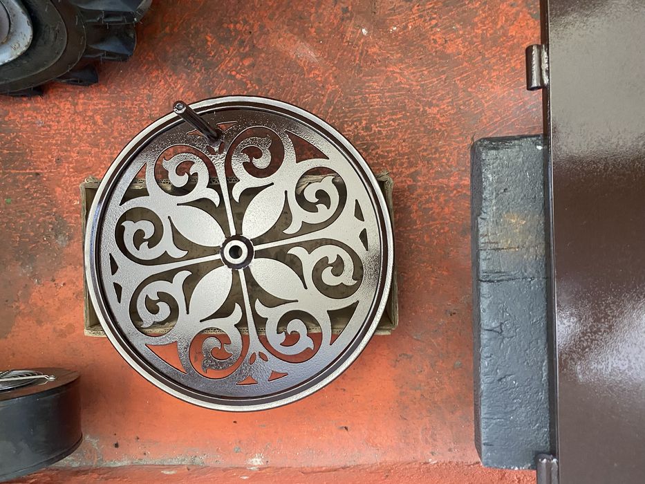 Колодязь кований дашок накриття на криниці копка