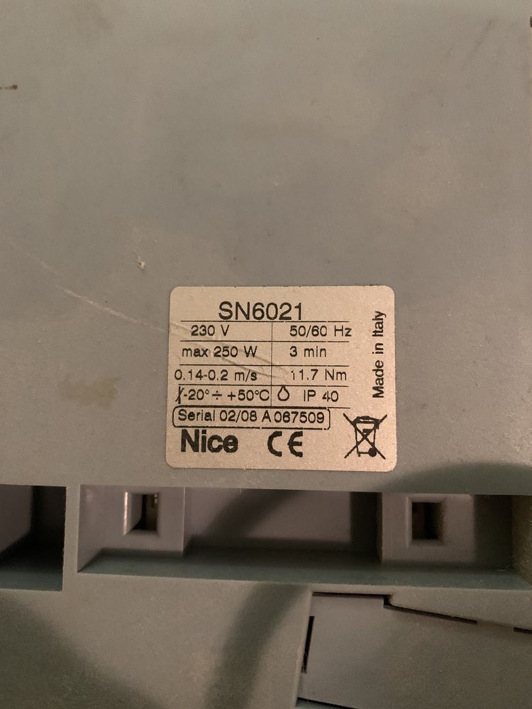 Привод гаражных ворот NICE sn6021 Италия