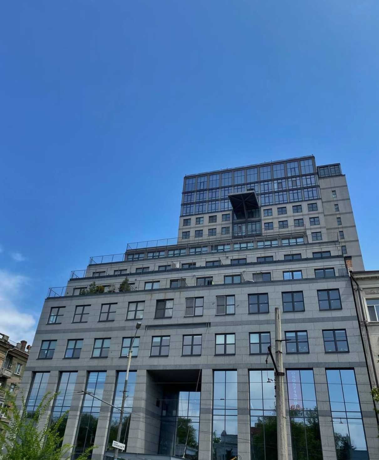Продам 2х кімнатну квартиру 71м2 ЖК Люкс Дельмар Яворницького  Парк