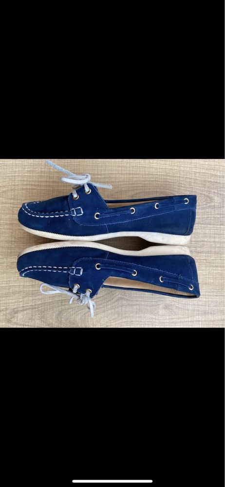 Mocassin azul marinho em couro Shutz