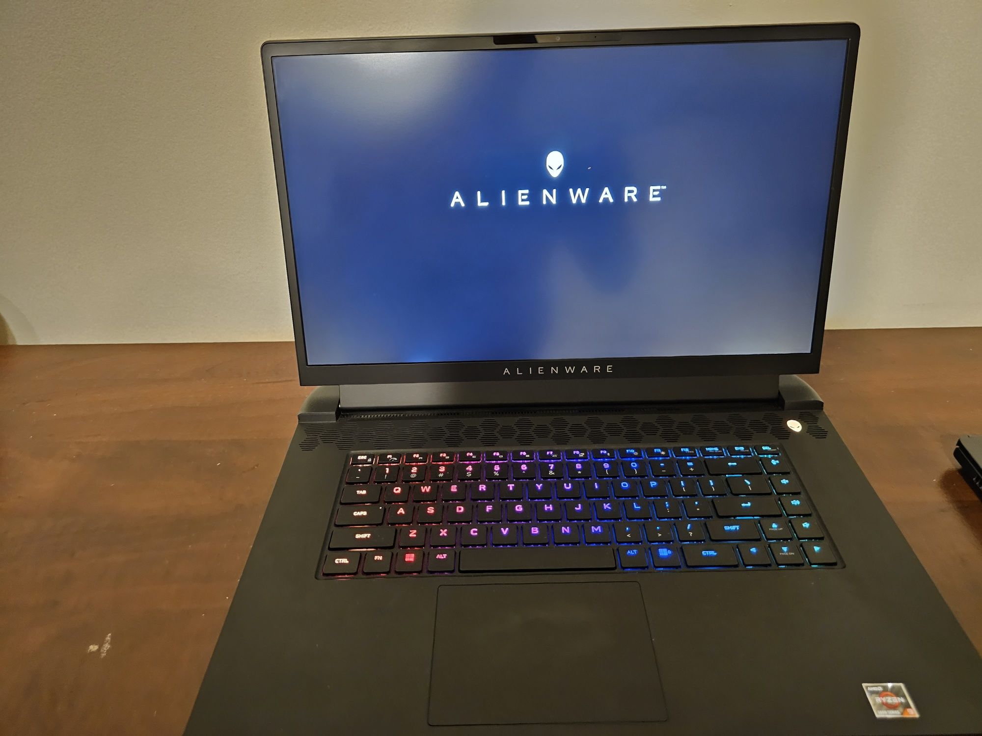 Alienware M17 R5 - novo upgrade 64gb!!