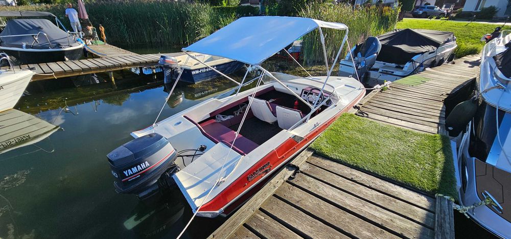 Glastron GT 160 motorówka z przyczepą