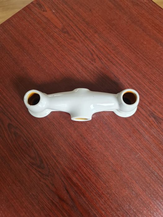 Antyczna obudowa ceramiczna kranu
