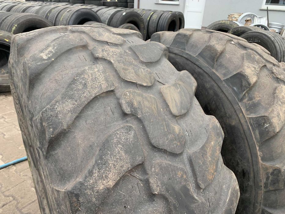 405/70R18 OPONY Dunlop SPT9 Ładowarka SP T9