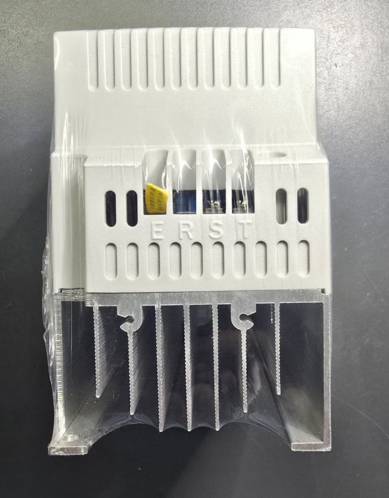 Частотний перетворювач частотник VFD 2,2кВт, 220В. Новий.