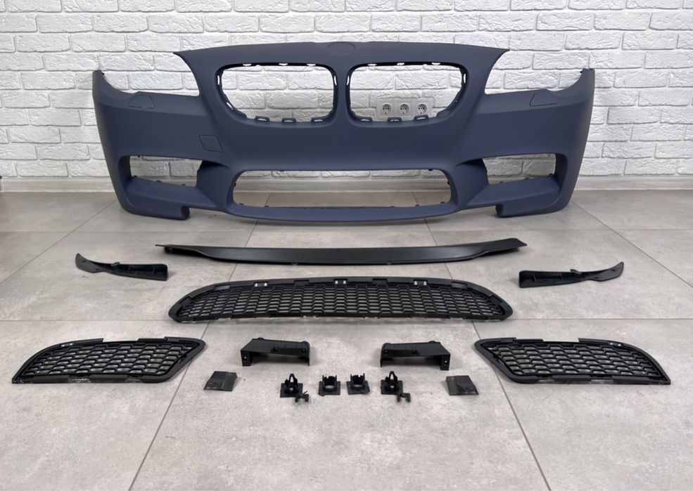 Передний бампер BMW F10 в стиле M5 без парктроников бмв м5 ф10