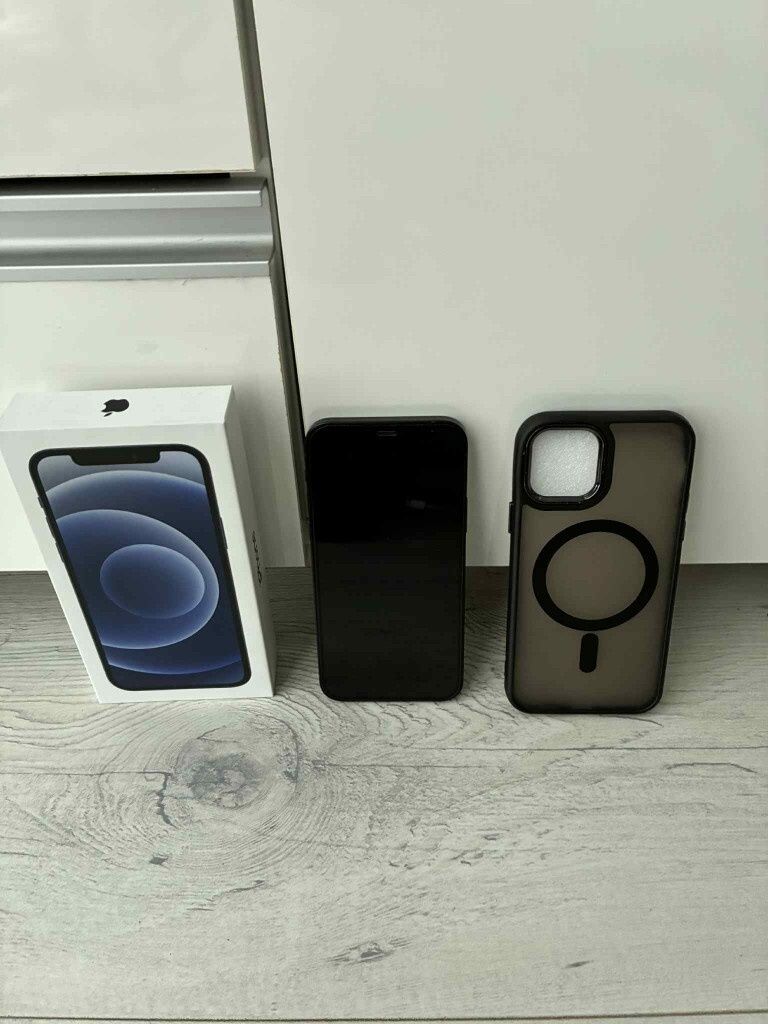 iPhone 12 czarny 128gb