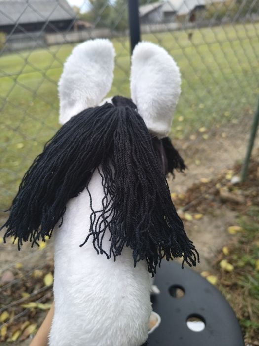 Hobby horse biało czarny