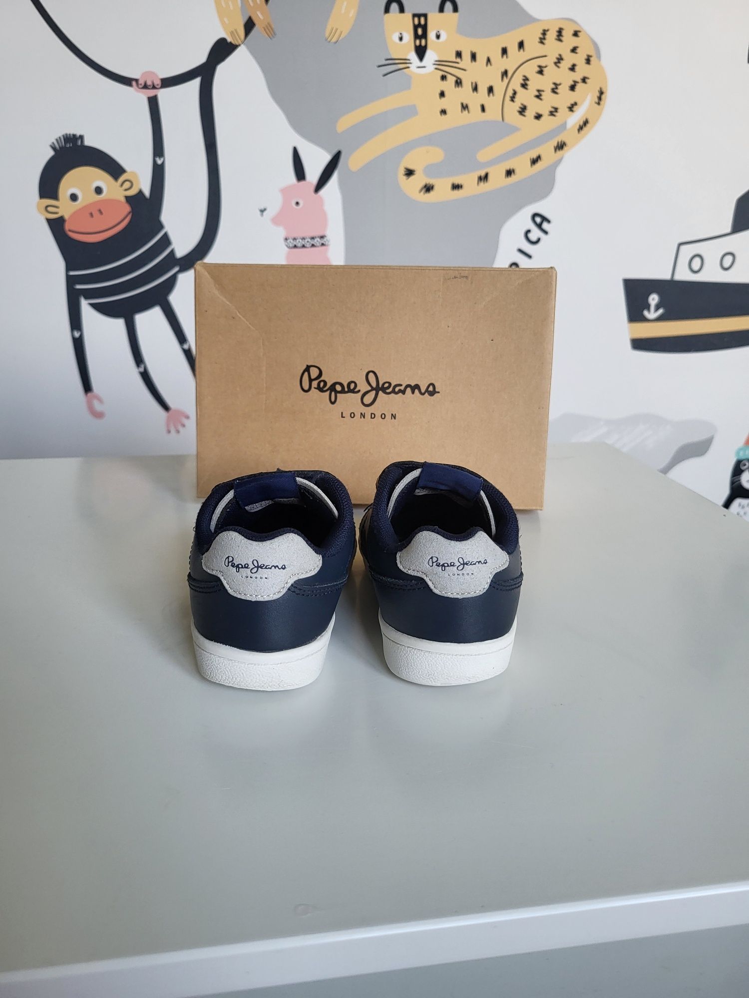 Pepe jeans adidasy na rzep 26