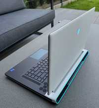 Laptop : Alienware x17 R1 / i9 / RTX 3080 / Torba / Podstawka /