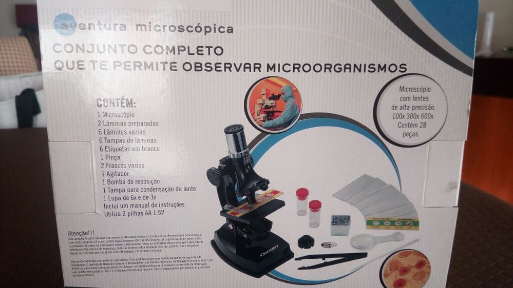 Microscopio Discovery