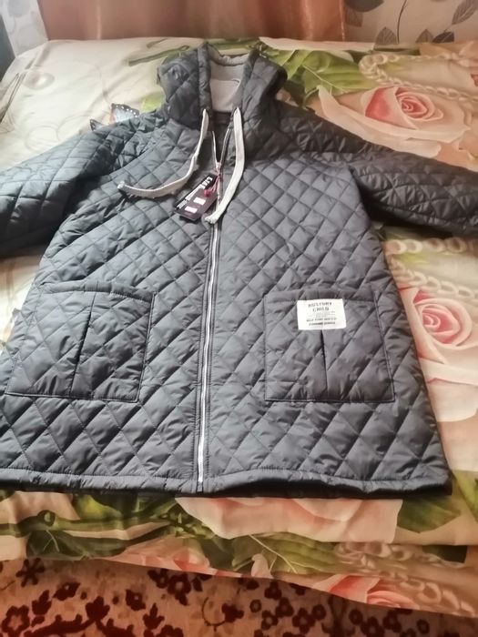 Продам нову курточку