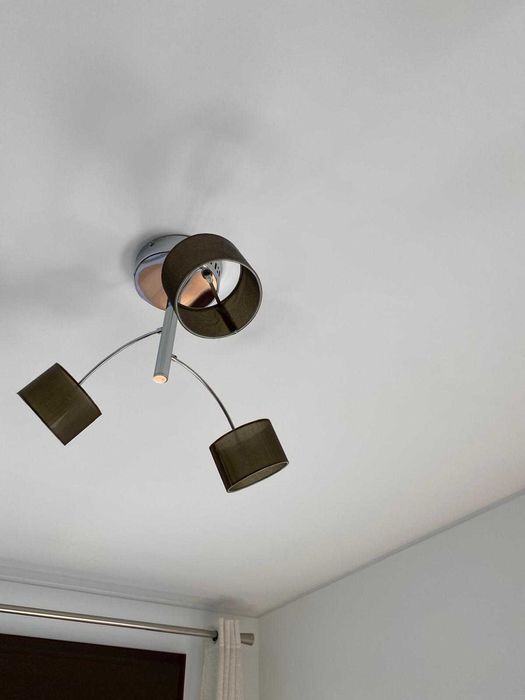 Candeeiro de teto em óptimo estado/como novo